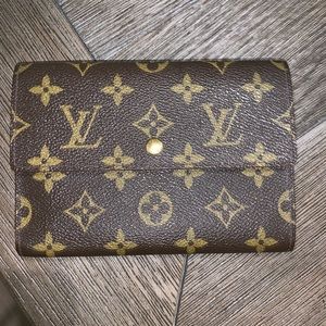Auth Louis Vuitton Porte-Tresor Inter. Wallet